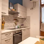 Apartman 218 - Le Petit Bijou, Centro Storico Di - 800m Dall'ariston *